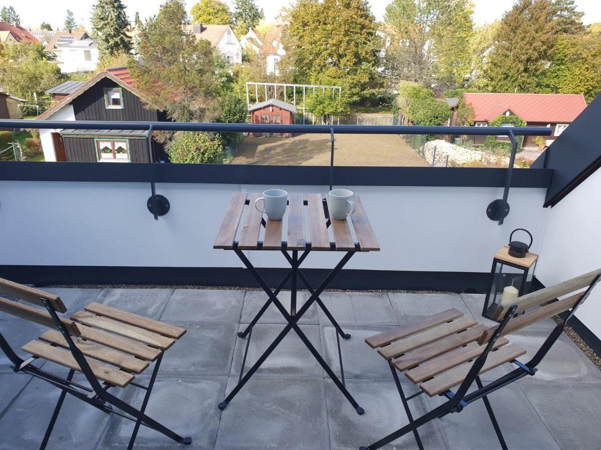 Exklusive Neubau Dachterrassenwohnung Mit Wohnungslift In Vierfamilienvilla Apartment München