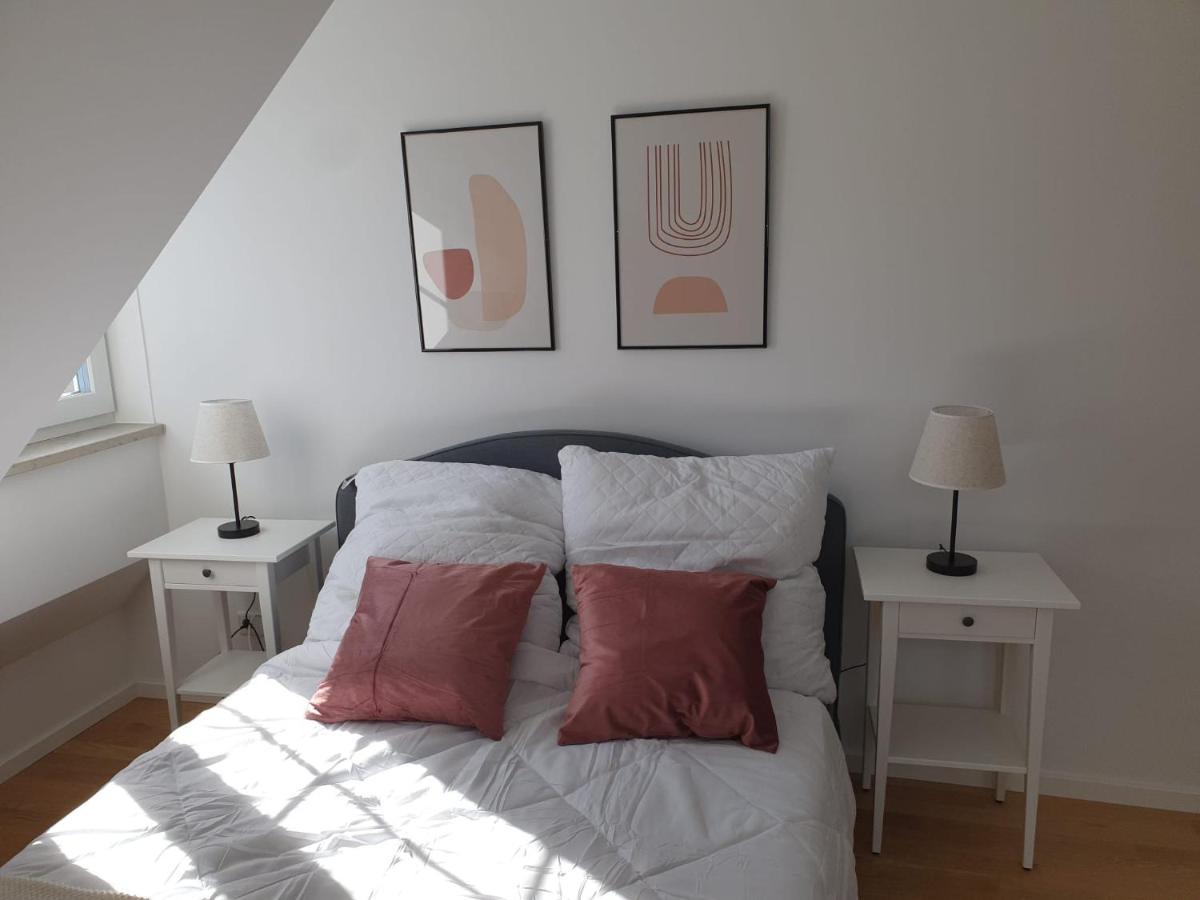 Apartment Exklusive Neubau Dachterrassenwohnung Mit Wohnungslift In Vierfamilienvilla